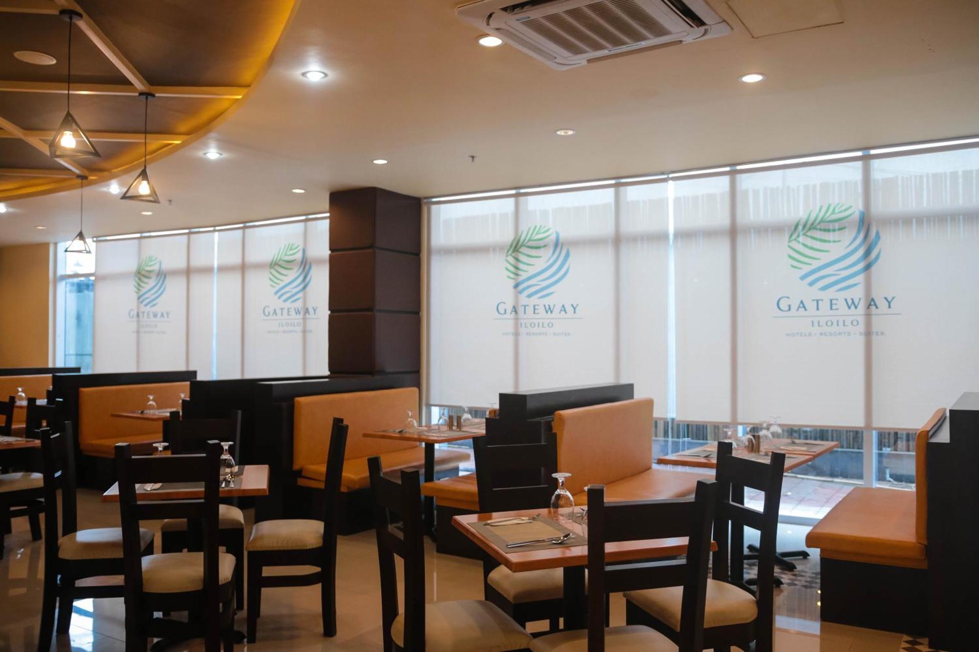 Pavia Iloilo Gateway Hotel And Suites מראה חיצוני תמונה